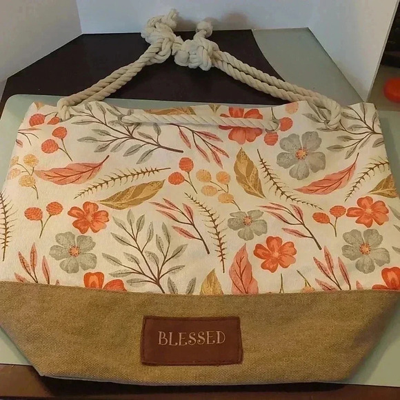 NWOT WITH LOVE FLORAL BLESSED HOBO BAG WITH ROPE HANDLES - Picture 11 of 11